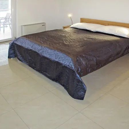 Apartament Ivan-1 *